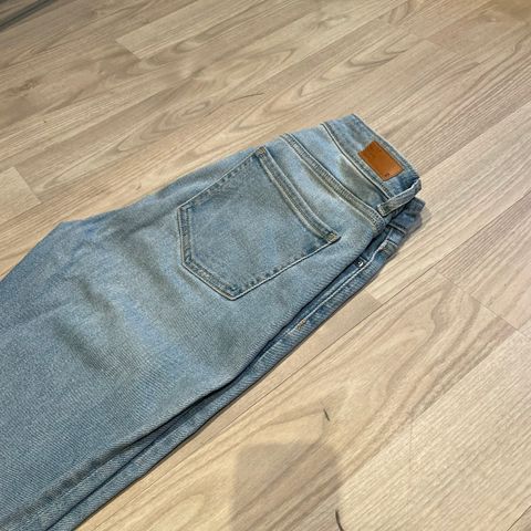 Mom Fit Jeans Str. S/32.