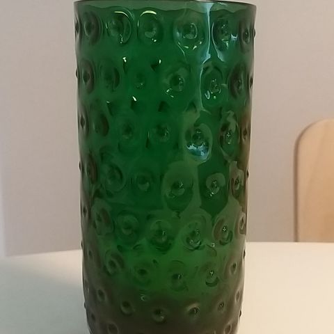 Grønt glass /  grønn vase