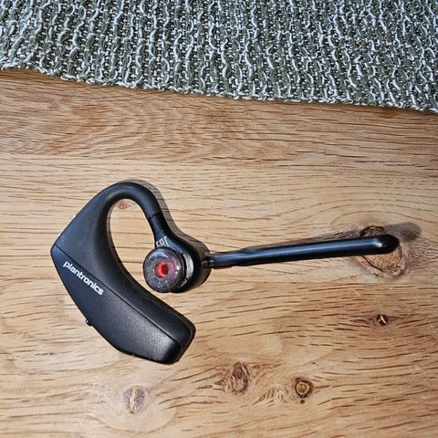 Plantronics voyager 5200 Bluetooth