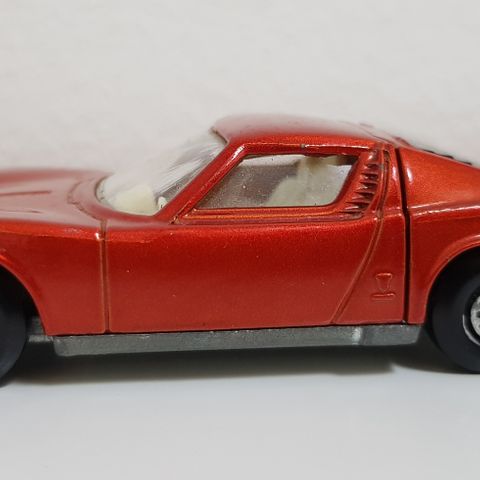 Lamborghini Miura. Matchbox Lesney Speed Kings No. K-24. Made in England 1970