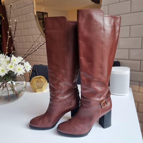 Tod's Boots 38.5 Ny