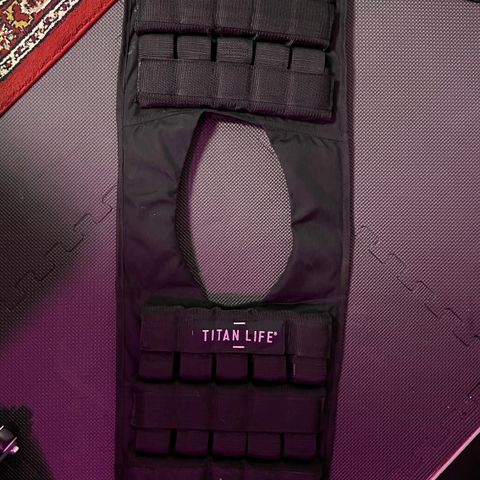 TITAN LIFE 30 KG WEIGHT VEST