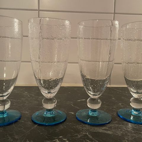 4 Store Fine Glass