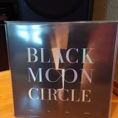 Black Moon Circle - Leave The Ghost Behind. 2LP Limited Edition.