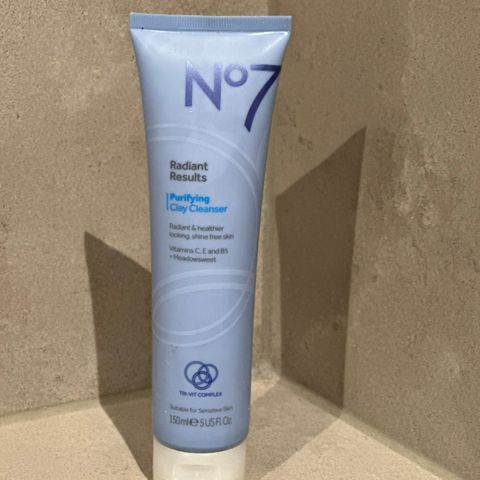 N7 Cleanser