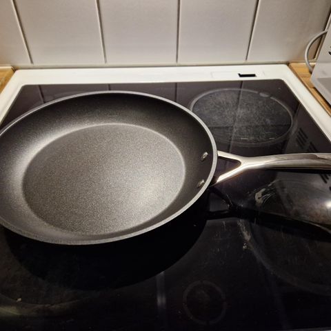 Le Creuset stekepanne 28 cm