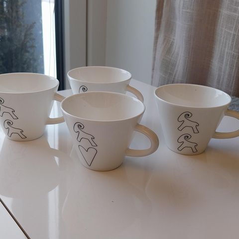 4 små kopper