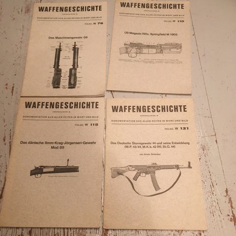 Waffengeschichte Maschinengewehr 08, StGewehr 44, Krag Jørgensen Springfield