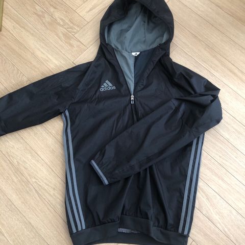 Adidas Windstopper str S  ( 12-14 år )