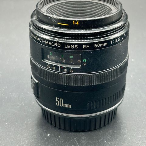 Canon 50 mm F/2.5 Macro objektiv