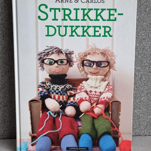 Strikkedukker - Arne & Carlos