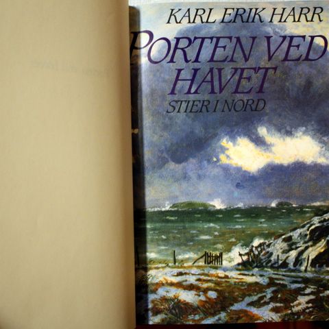 Karl Erik Harr : Porten ved havet.