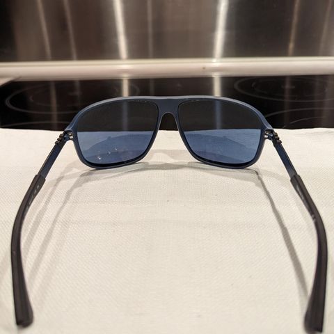 Blå Emporio Armani solbriller