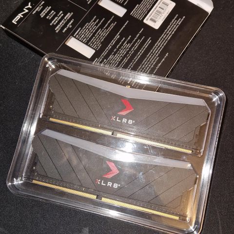 RAM PNY DDR4 3600Mhz 2x8GB (MD16GK2D4360018XRGB)