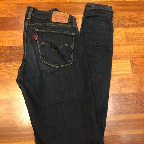 Levis jeans str 27/30,   710 super skinny