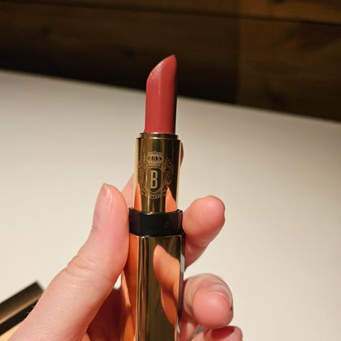 Bobbi Brown Luxe Lipstick Soft Berry