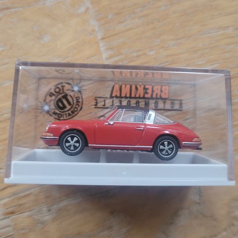 Brekina Porsche 911 Targa Techno Classica Essen 2007 (skala 1:87)