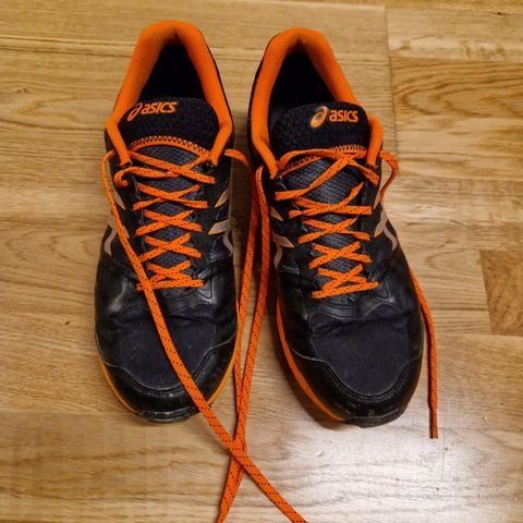 Asics Gel-FujiSetsu 2 - goretex løpesko med pigger str 43,5