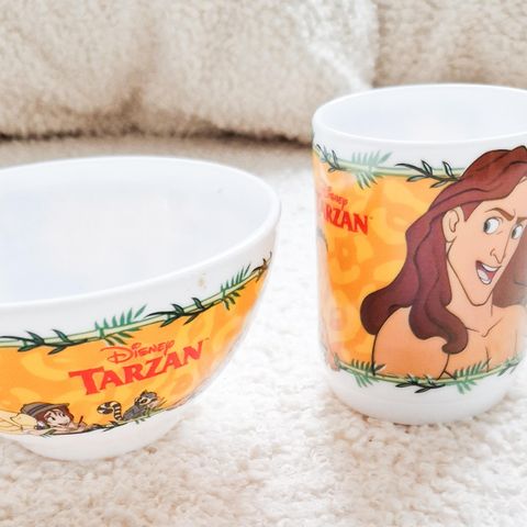 Disney, Tarzan, kopp og skål.