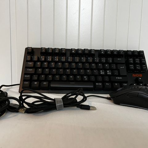 Gaming mus og tastatur