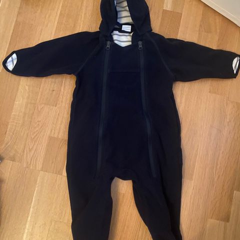 Vindfleecedress / babydress- Polarn o’pyret - str.74 - nesten ny