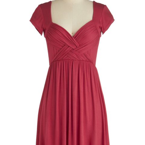 Nydelig rød kjole