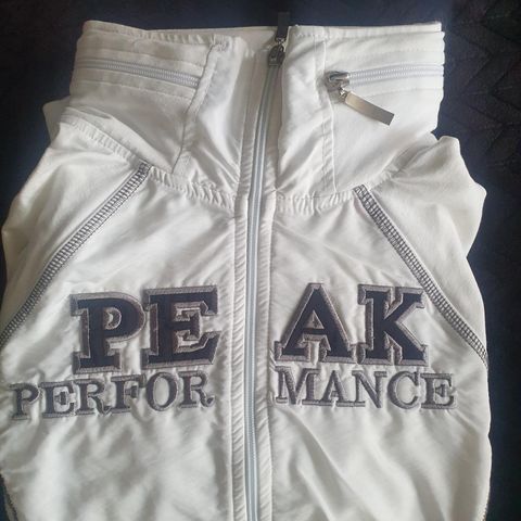 Peek Performance hvit genser