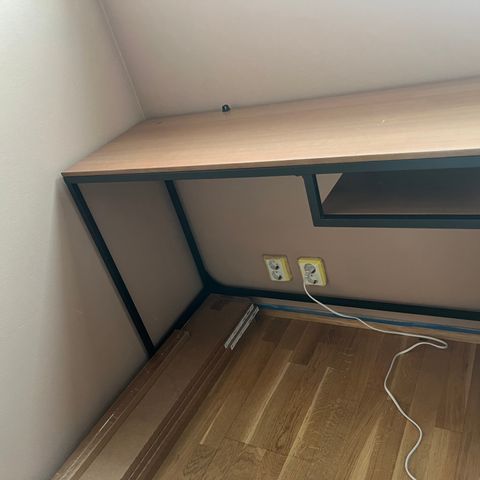 Laptopbord fra IKEA