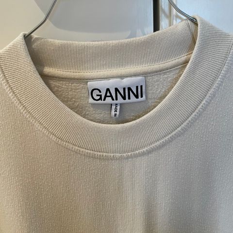 GANNI genser