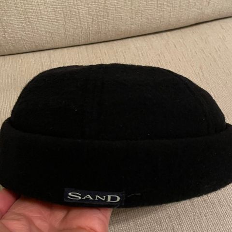 SAND-  hatt/lue - dame, fra 1990-tallet