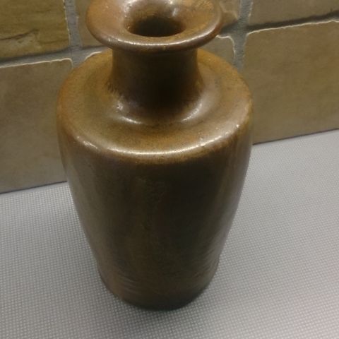 Keramikk Vase signert John Th. Flott stand