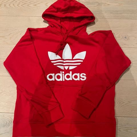 Adidas genser