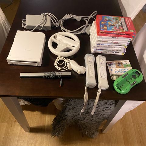 Nintendo Wii med masse utstyr og spill