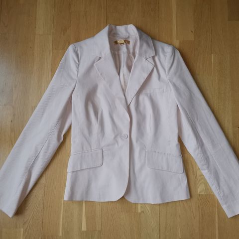 Lys rosa stripet blazer / dressjakke i str 40