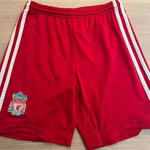 Liverpool-shorts 10-12 (ekte)