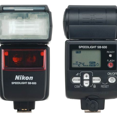 Nikon Speedlight SB-600