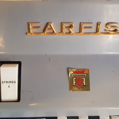 Farfisa Compact