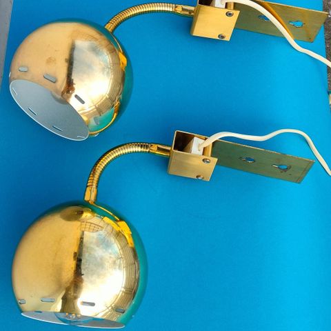 Vintage vegglampe.Norske Steen & Steen eyeball wall lamps.1 stk kr. 730