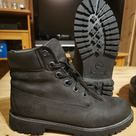 Timberland svart, str. 39