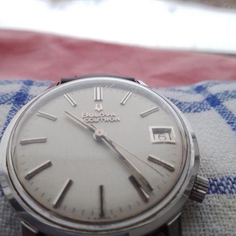 Bulova Accutron 218 nedsatt pris