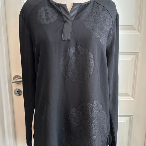 Desigual bluse top sort svart ikke brukt large