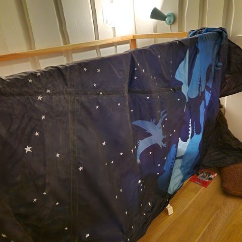 Kura sengetelt fra Ikea