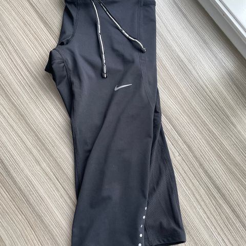 Nike caprileggings Dri-fit