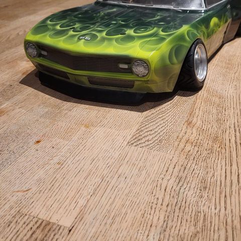 1/10 karosseri Chevrolet Camaro  proff lakkert