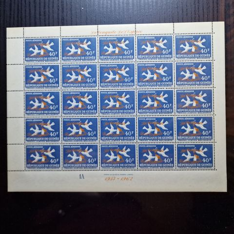 Guinea 1962 - Luftpost - MNH - Romovertrykk - 25 frimerker 40F - Helark