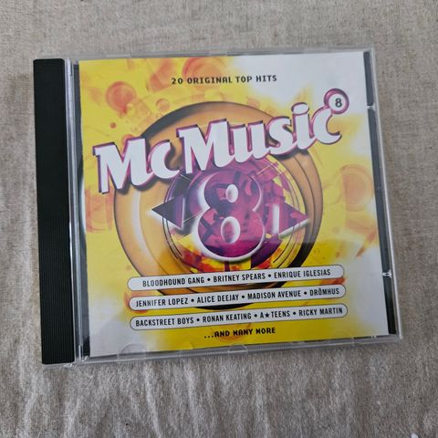 CD Mc Music 8