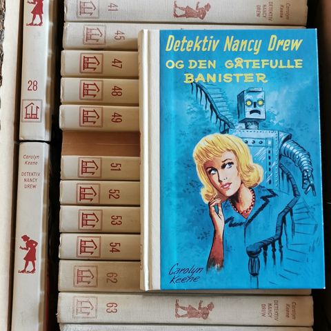 Frøken Detektiv Nancy Drew bøker selges