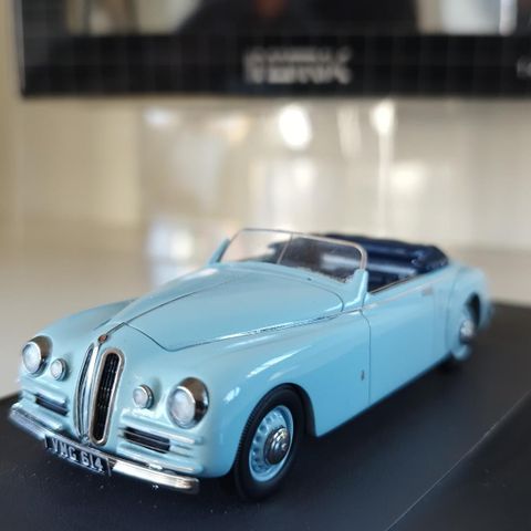 MATRIX SCALE MODELLS - BRISTOL – 400 DHC BY PININFARINA CABRIOLET 1948