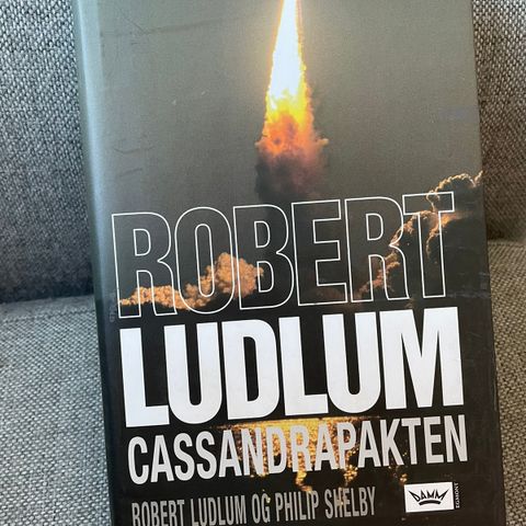Robert Ludlum «Cassandrapakten»