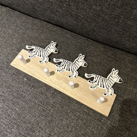 Knaggrekke med Zebra